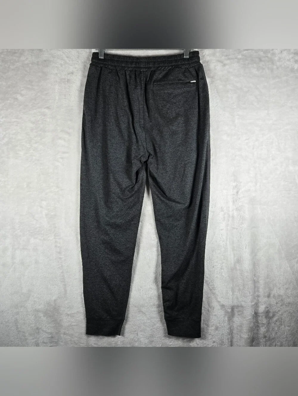 Vuori Ponto Performance Joggers Mens Size M Heather Gray Drawstring Stretch V438